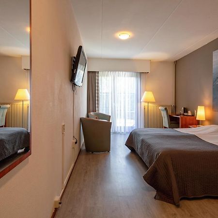 B&B Hotel Rebecca De Waal Eksteriør bilde