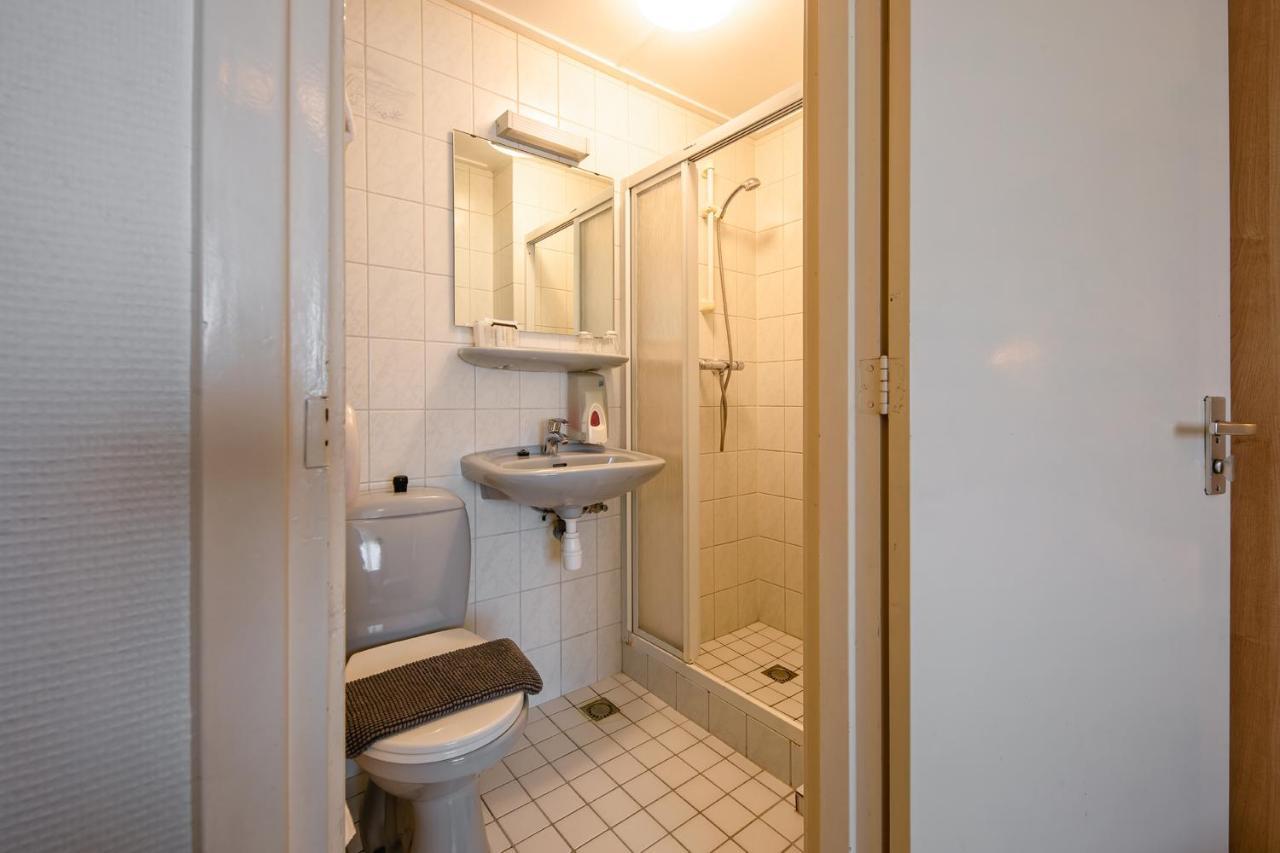 B&B Hotel Rebecca De Waal Eksteriør bilde