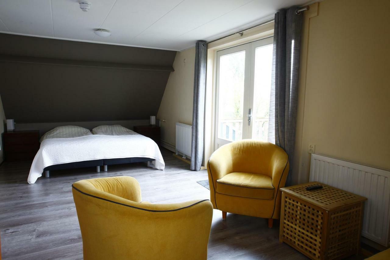 B&B Hotel Rebecca De Waal Eksteriør bilde